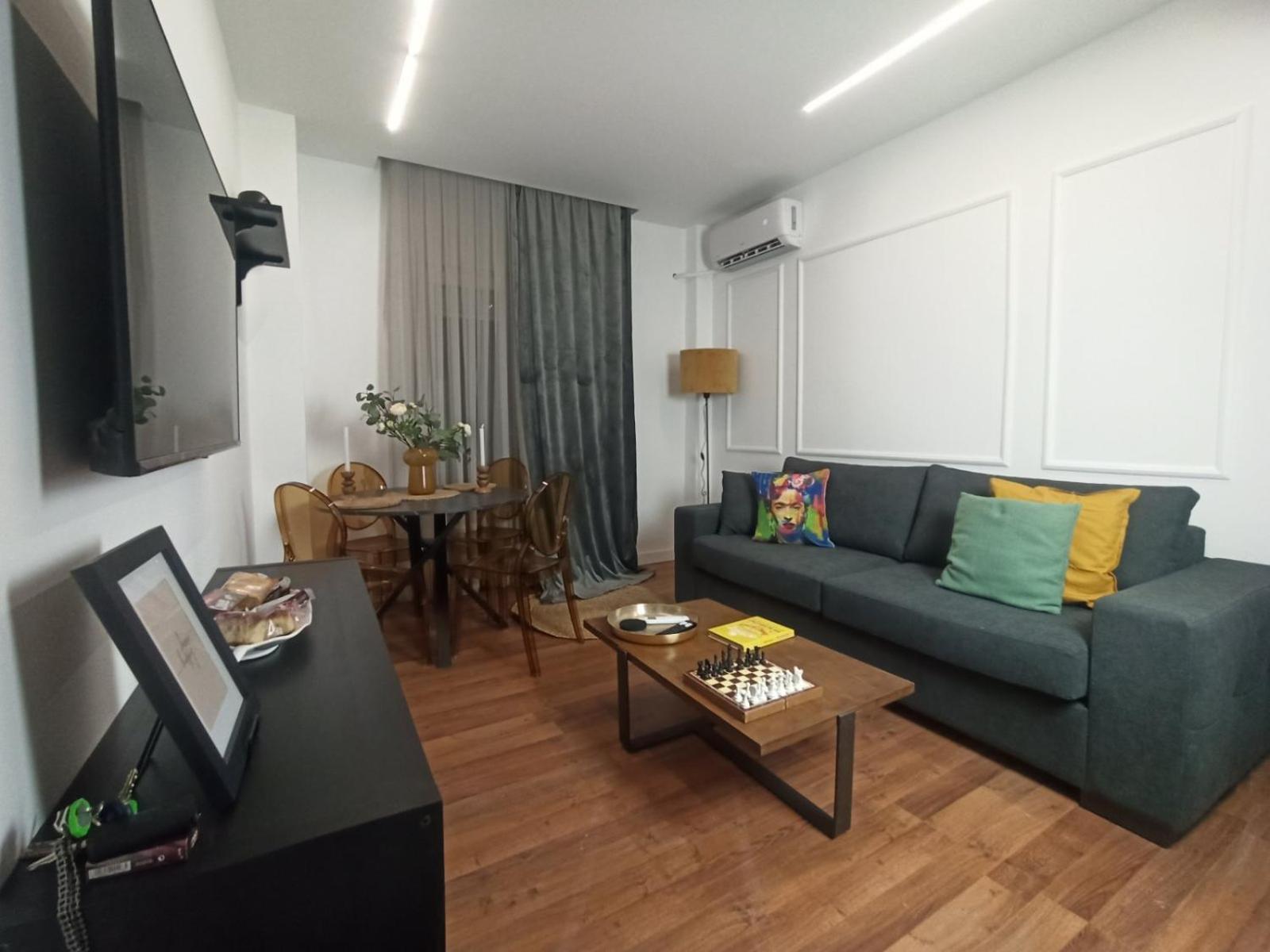Down Town Luxurious Apartments 4 Alejandrópolis Exterior foto